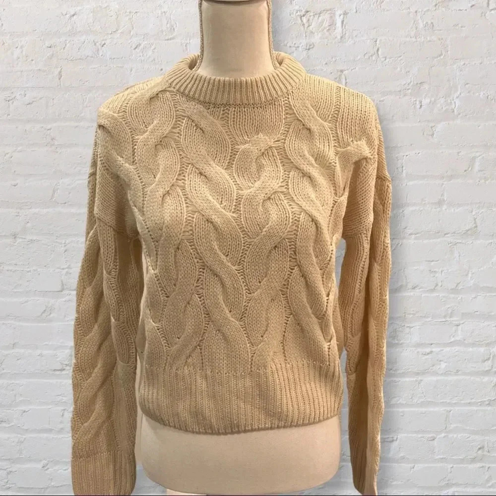 NWOT Vera Moda Cream Sweater, XS